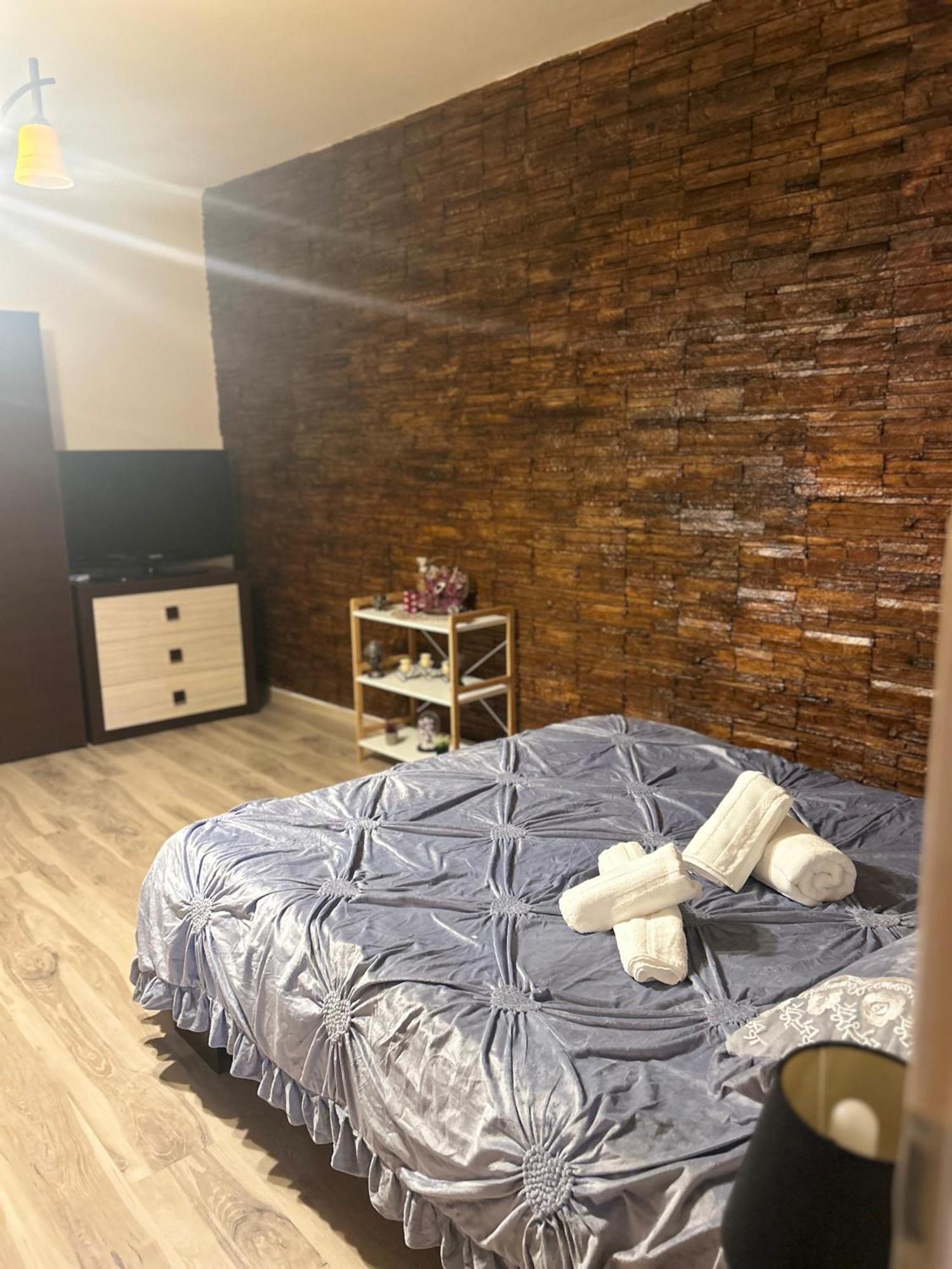 Apartamento Old Town Elegance Braşov Exterior foto